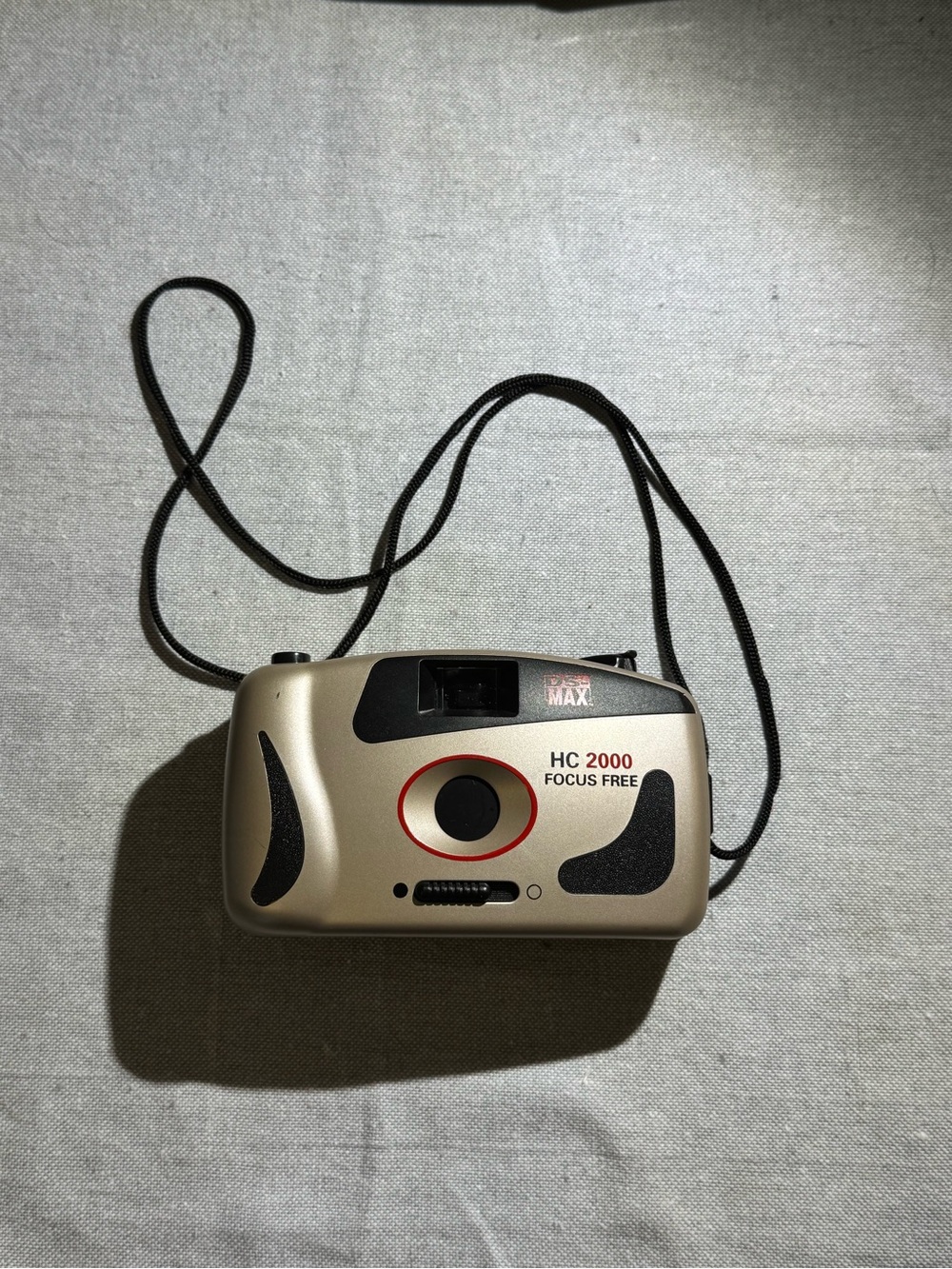 DS-Max HC2000 Focus Free 35mm Point and Shoot Film Camera Untested